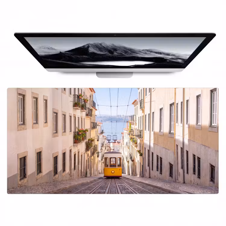 Bureau onderlegger - Tram - Straat - Stad - Architectuur - Geel — 1