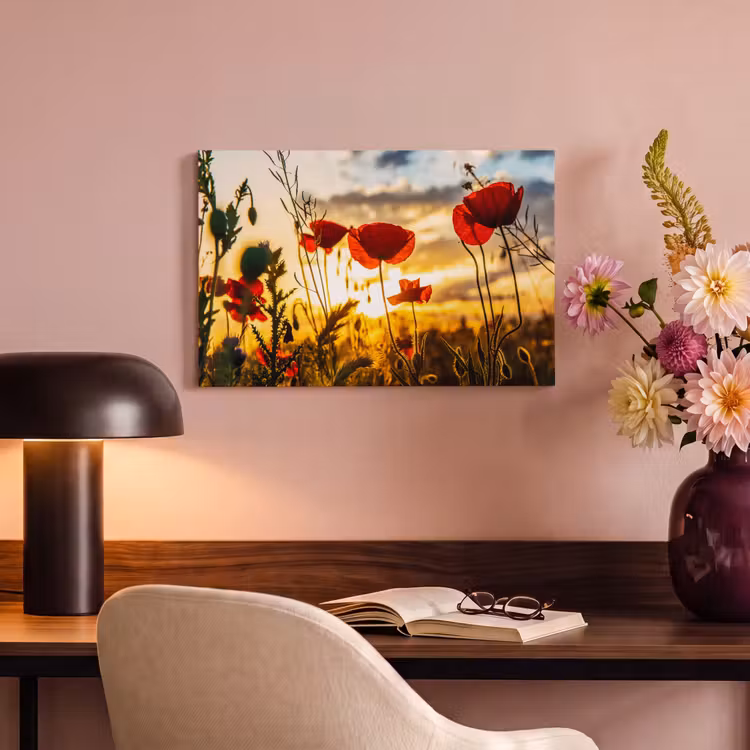 Canvas schilderij - Rode papavers bij een zonsopkomst — 4