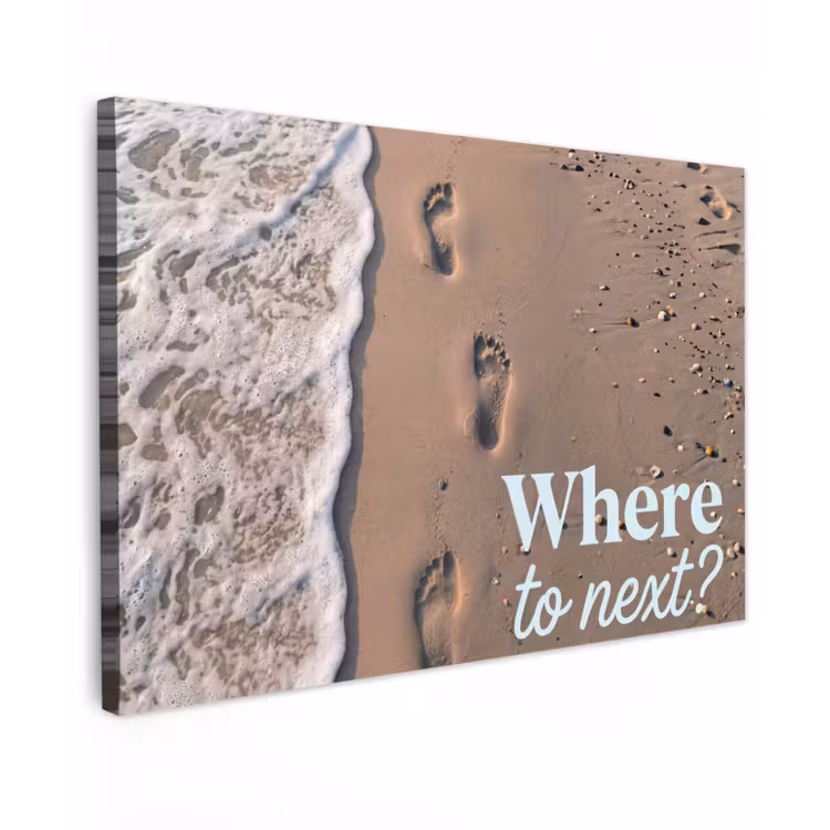 Canvas schilderij - Where to next - Strand - Voetstappen — 1
