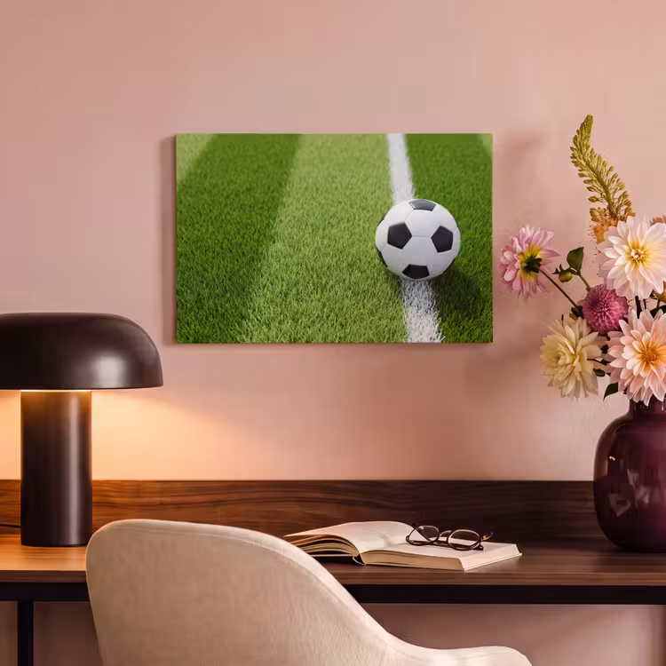 Canvas schilderij - Voetbal - Grasveld - Sport - Groen — 4