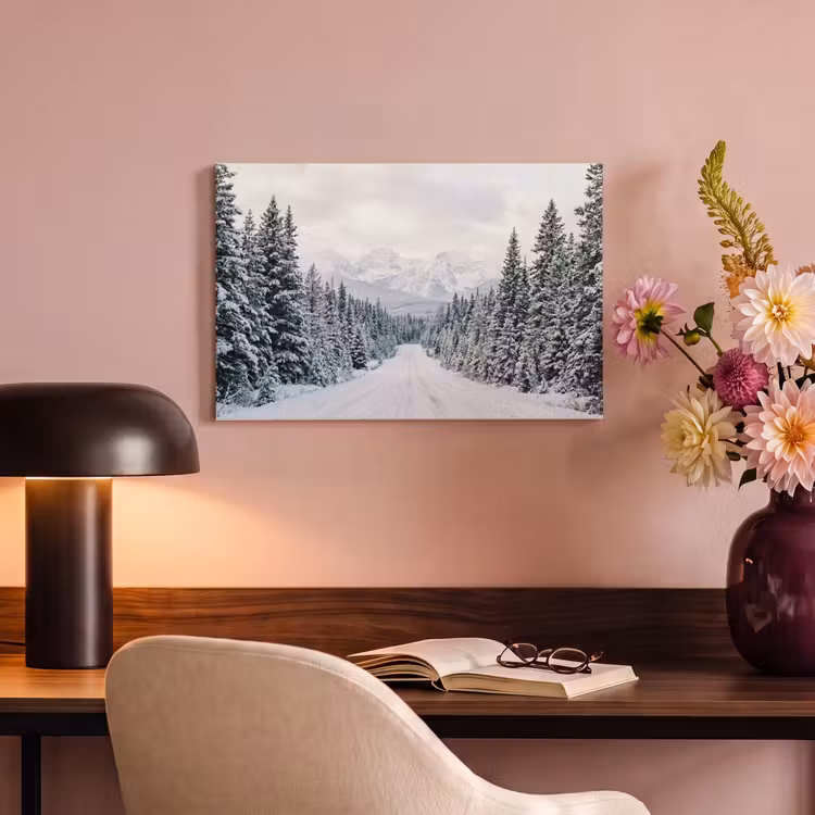 Canvas schilderij - Weg - Sneeuw - Naaldbos - Winter - Avontuurlijk — 4