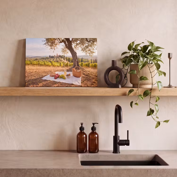 Canvas schilderij - Picknick - Wijngaard - Landschap - Zomer - Eten — 2