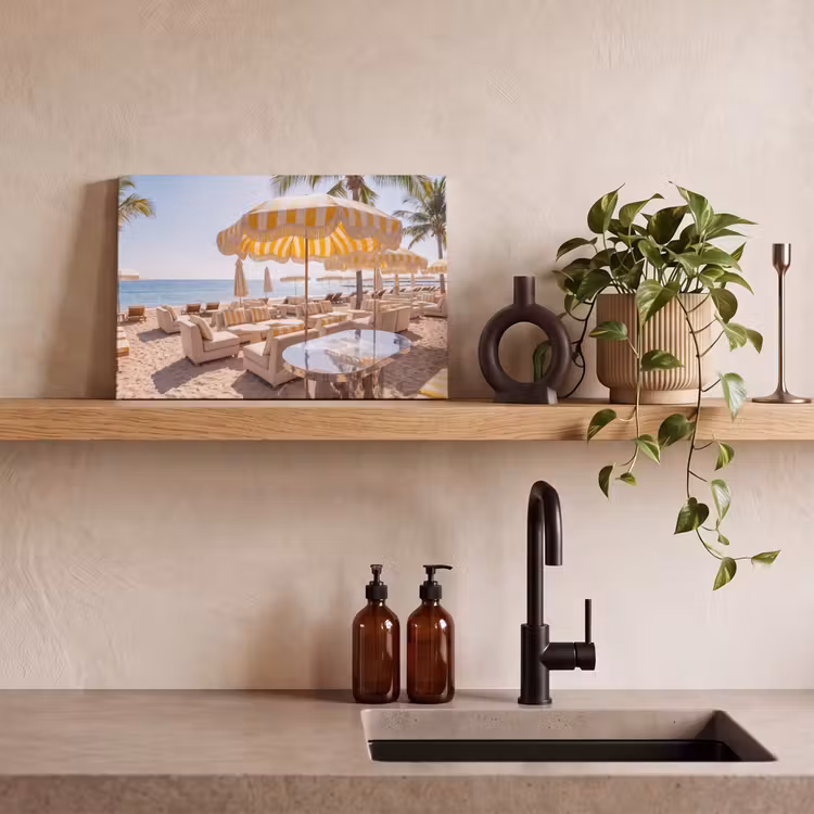 Canvas schilderij - Strand - Ligbedden - Vakantie - Modern - Geel — 2