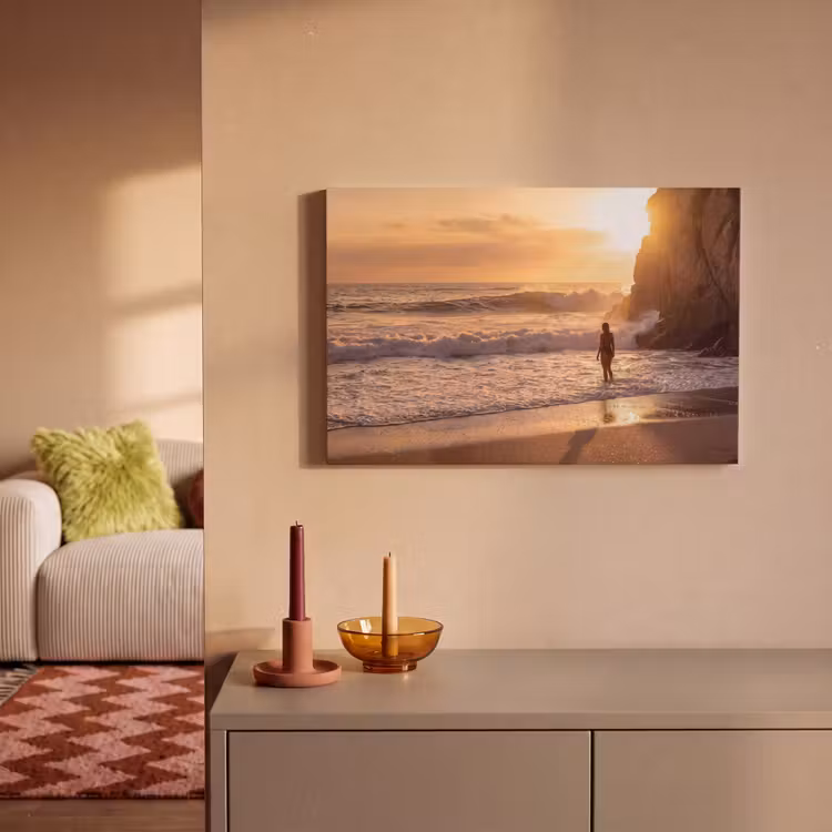 Canvas schilderij - Mensen - Oceaan - Zonsondergang - Kust - Goud — 1