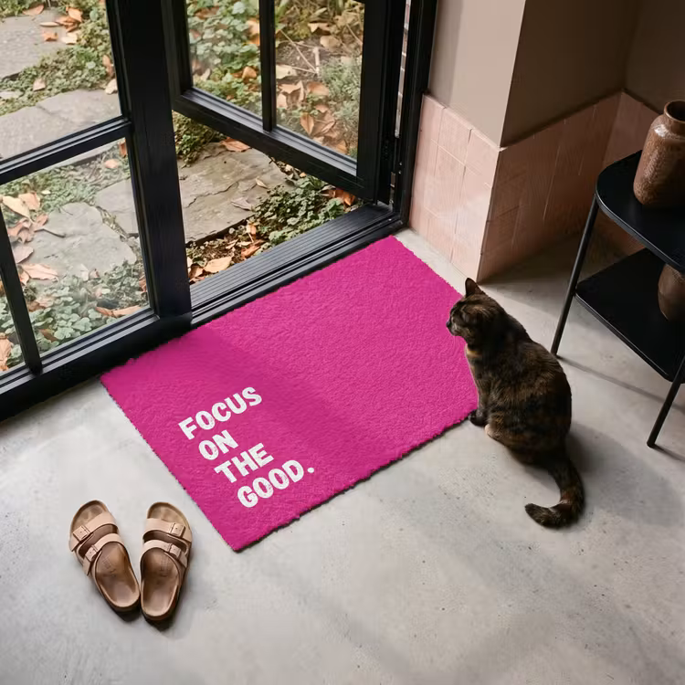 Deurmat - Focus on the good - Roze - Simple — 2