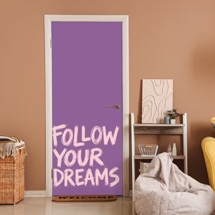 Deursticker - Follow your dreams - Paars - Penseeltextuur — 2