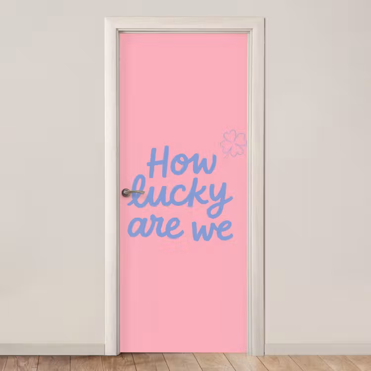 Deursticker - How lucky are we - Klavervier - Roze - Blauw — 1