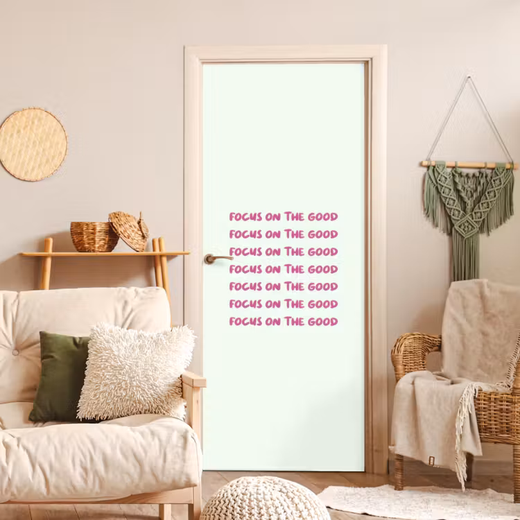 Deursticker - Focus on the good - Roze — 4