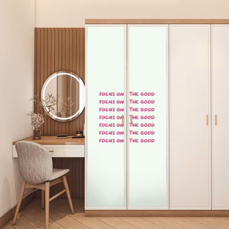 Deursticker - Focus on the good - Roze — 5