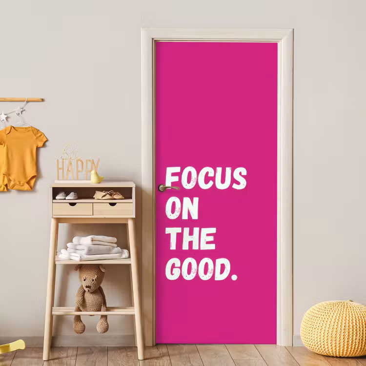 Deursticker - Focus on the good - Roze - Simple — 6
