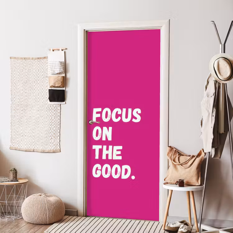 Deursticker - Focus on the good - Roze - Simple — 8