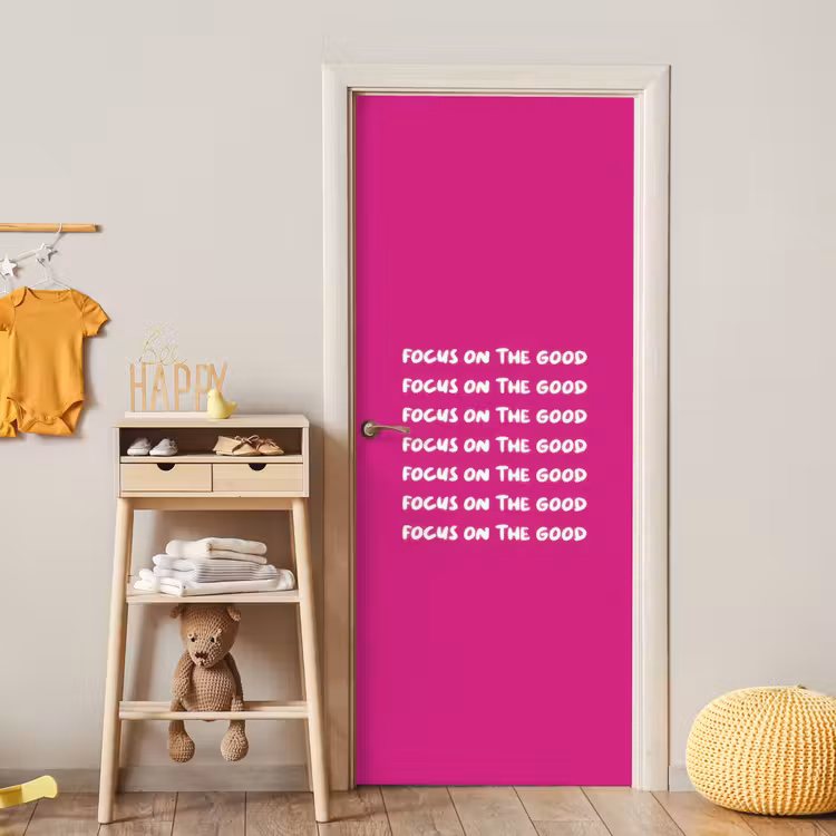 Deursticker - Focus on the good - Roze - wit — 6