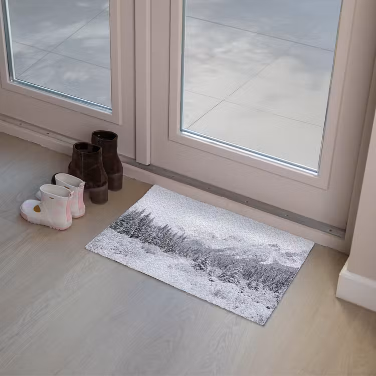 Deurmat - Weg - Bergen - Sneeuw - Naaldbos - Avontuurlijk — 8