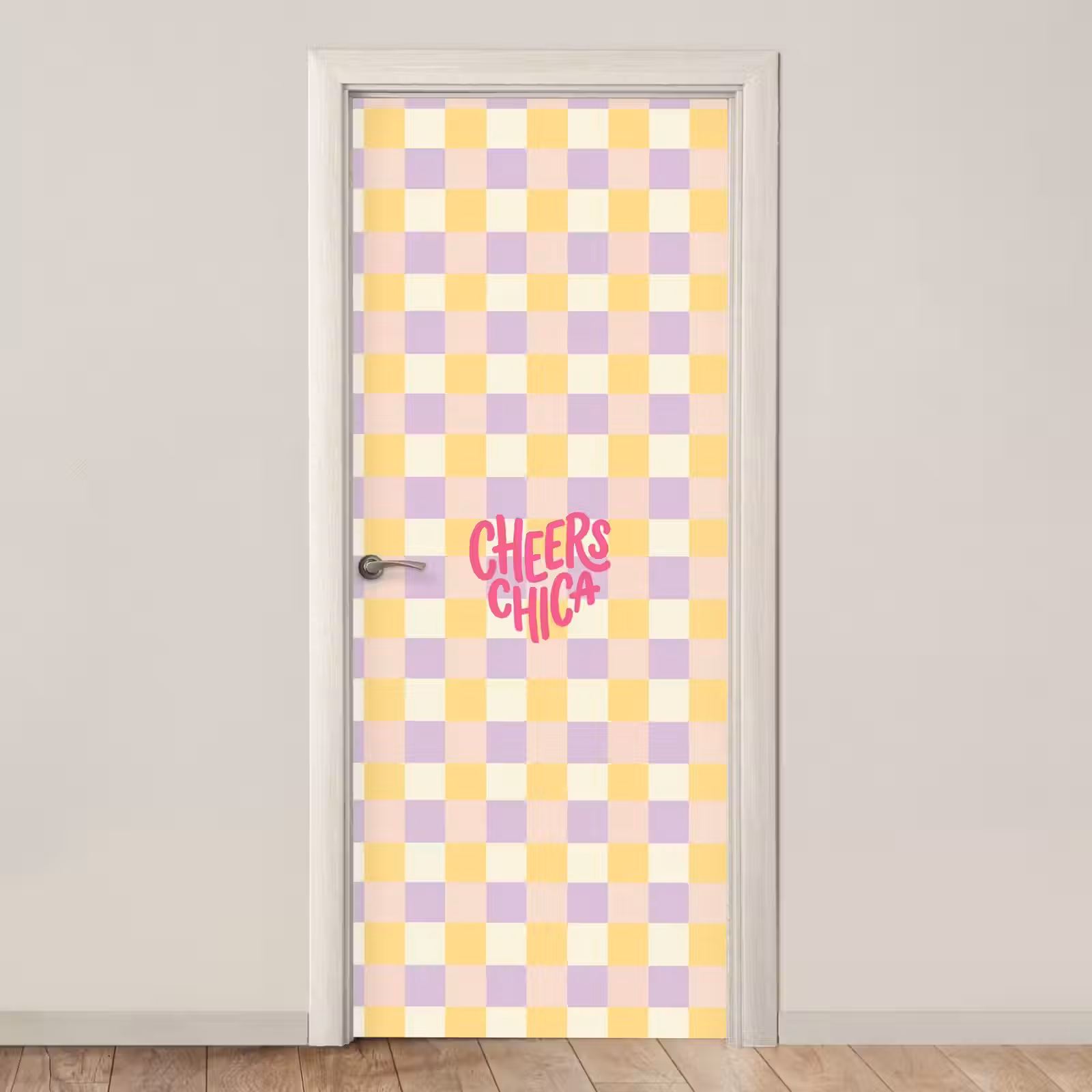 Deursticker - Cheers Chica - Ruitjes - Lila - Geel — 1