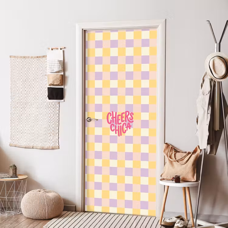 Deursticker - Cheers Chica - Ruitjes - Lila - Geel — 8