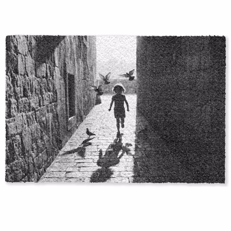 Deurmat - Kind - Vogel - Straat - Zwart-wit - Spelen — 1