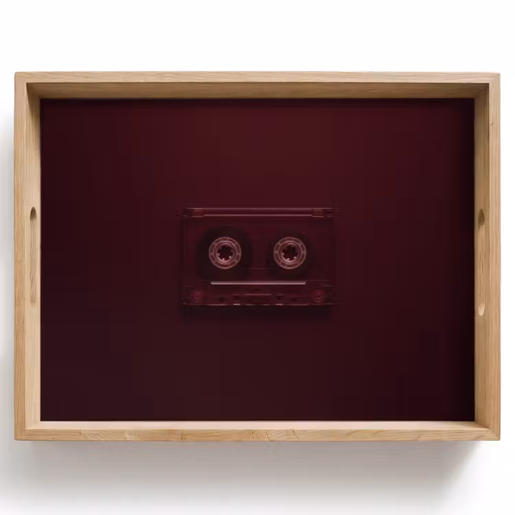 Dienblad - Cassetteband - Bordeaux - Vintage — 1