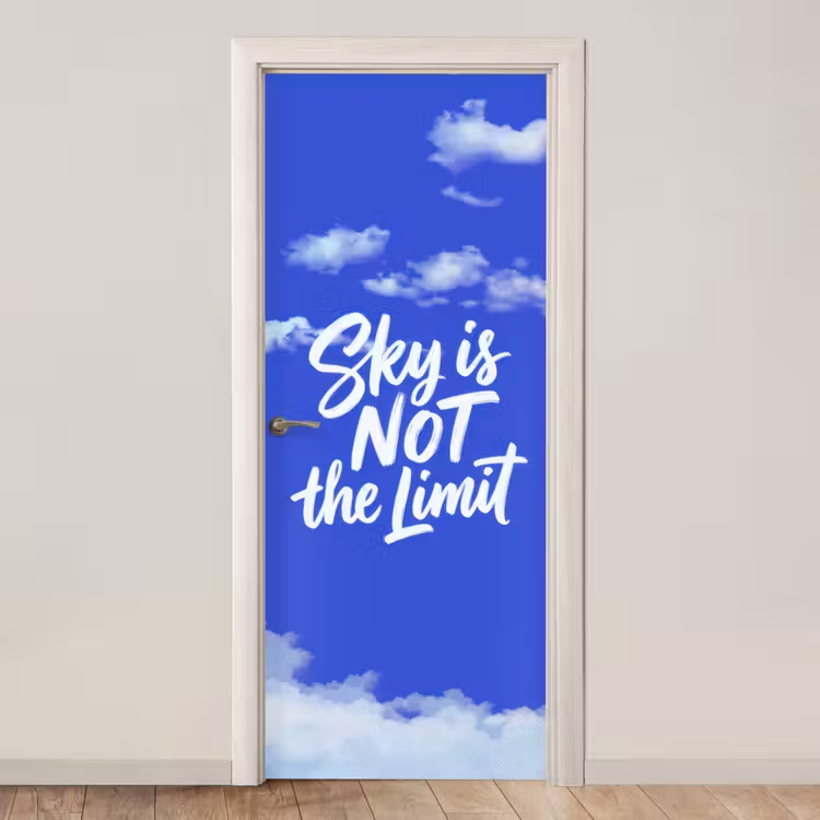 Deursticker - Sky is not the limit - Blauwe lucht - Wolken — 1