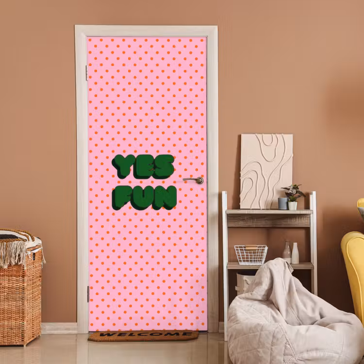 Deursticker - Yes fun - Groen - Roze - Stippen — 2