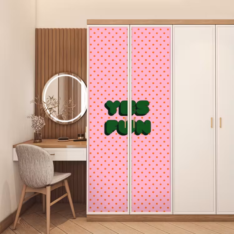 Deursticker - Yes fun - Groen - Roze - Stippen — 5