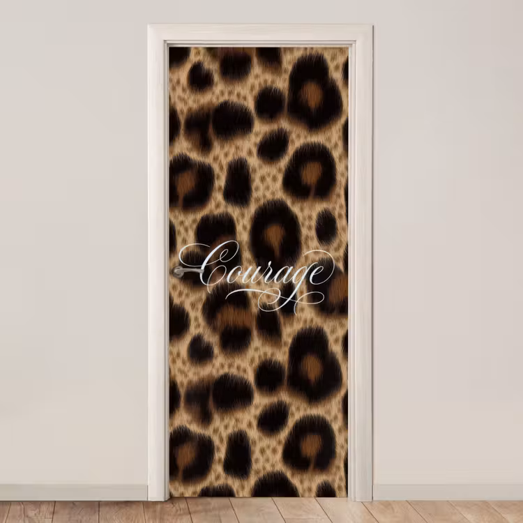Deursticker - Luipaardprint - Bruin - Courage - Sierlijk — 1