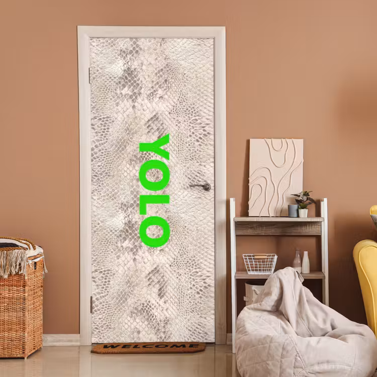 Deursticker - YOLO - Groen - Neon - Slangenprnt — 2