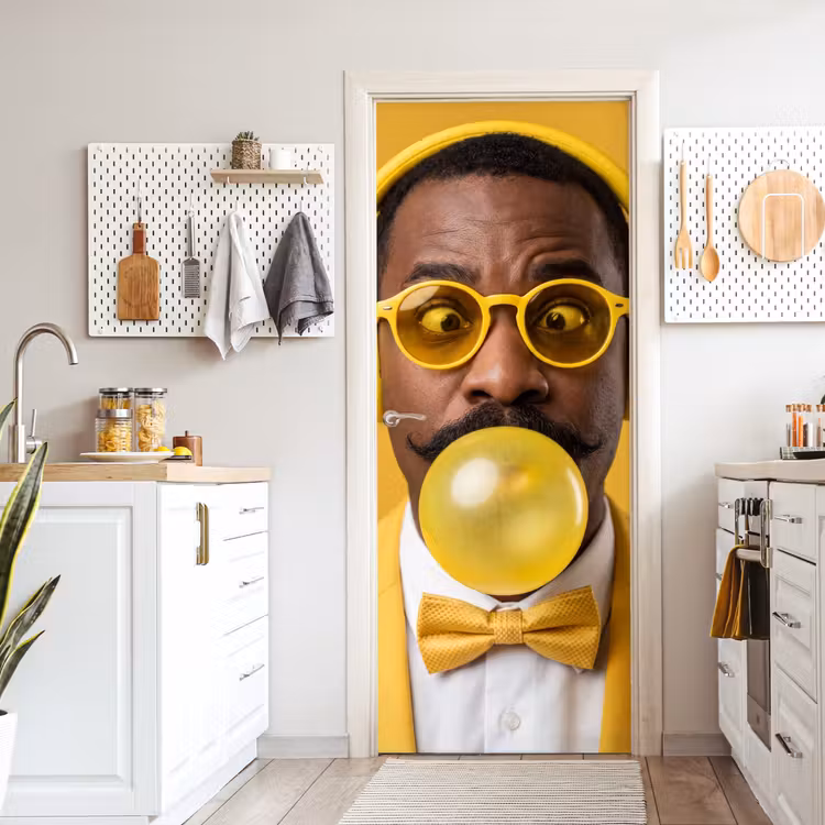 Deursticker - Man - Bubblegum - Portret - Geel - Modern — 7