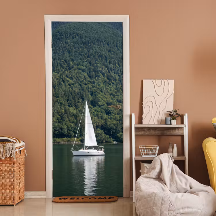 Deursticker - Zeilboot - Water - Bergen - Natuur - Groen — 2