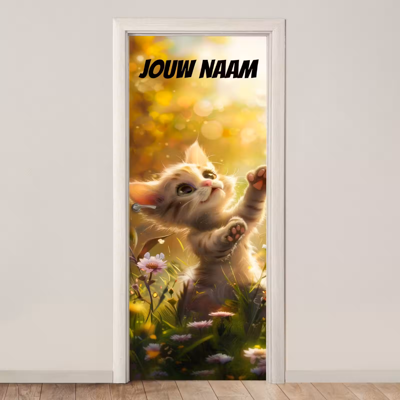 Deursticker met naam - Kitten - Bloemenveld - Zon — 1