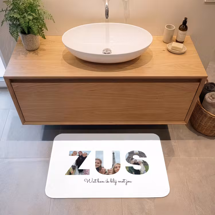 Badmat - Zus - Lettercollage — 2
