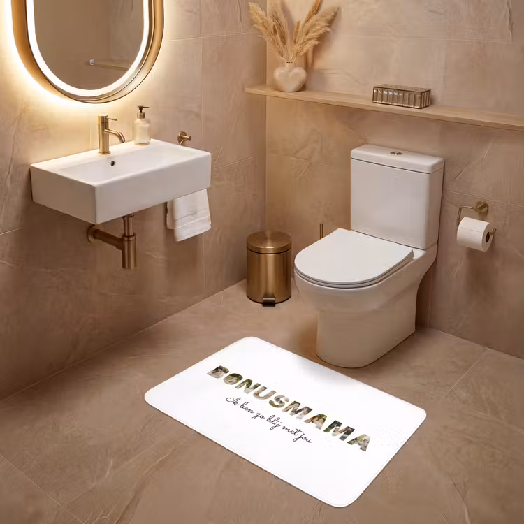 Gepersonaliseerde WC Mat - Bonusmama - Lettercollage — 4