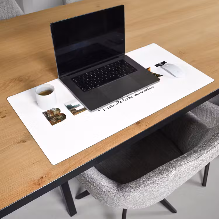 Gepersonaliseerde bureau onderlegger - Bedankt - Lettercollage — 3