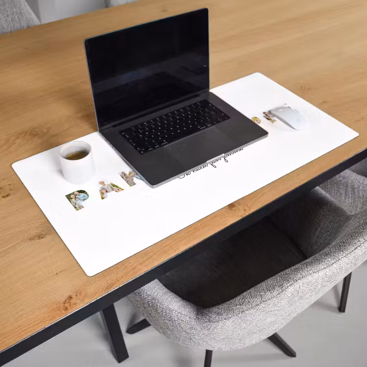 Gepersonaliseerde bureau onderlegger - Pake & Beppe - Lettercollage — 3