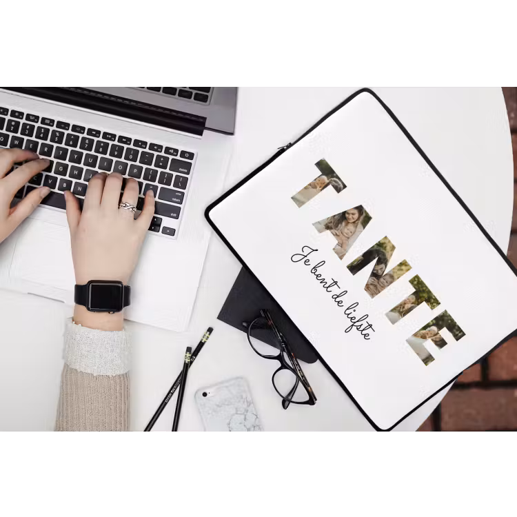 Gepersonaliseerde laptophoes - Tante - Lettercollage — 3