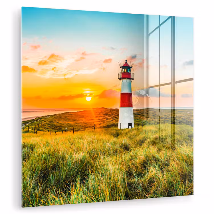 Glas schilderij - Vuurtoren - Natuur - Zon - Landschap - Gras - Strand - Zee — 1
