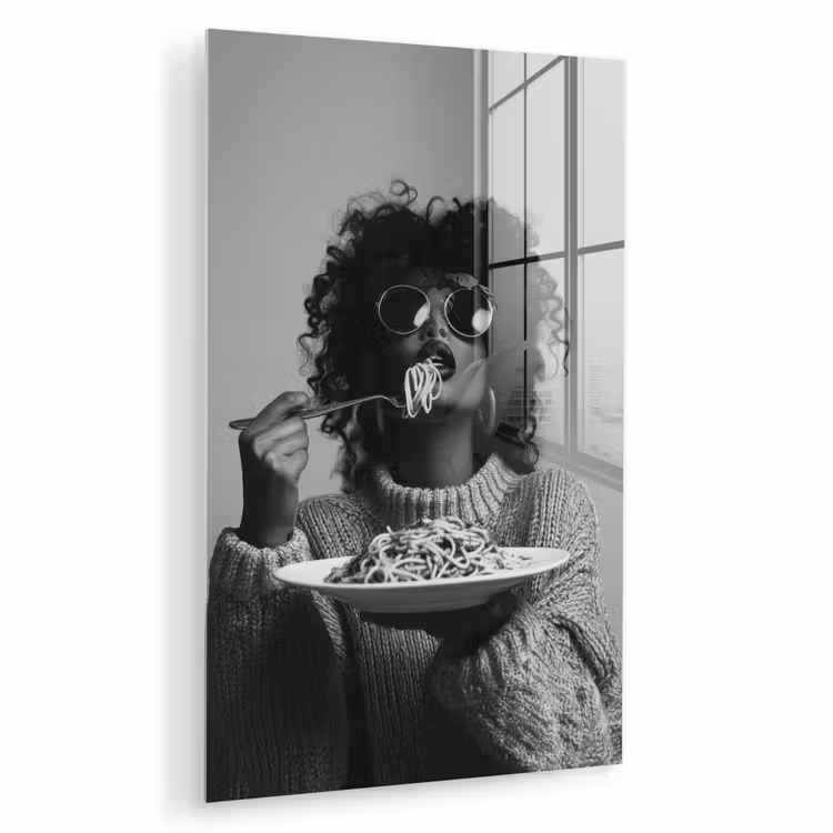 Glas schilderij - Vrouw - Pasta - Zwart - Wit — 1