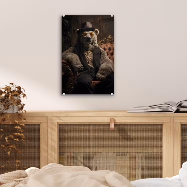 Glas schilderij - Ijsbeer - Hoed - Bril - Stoel — 5
