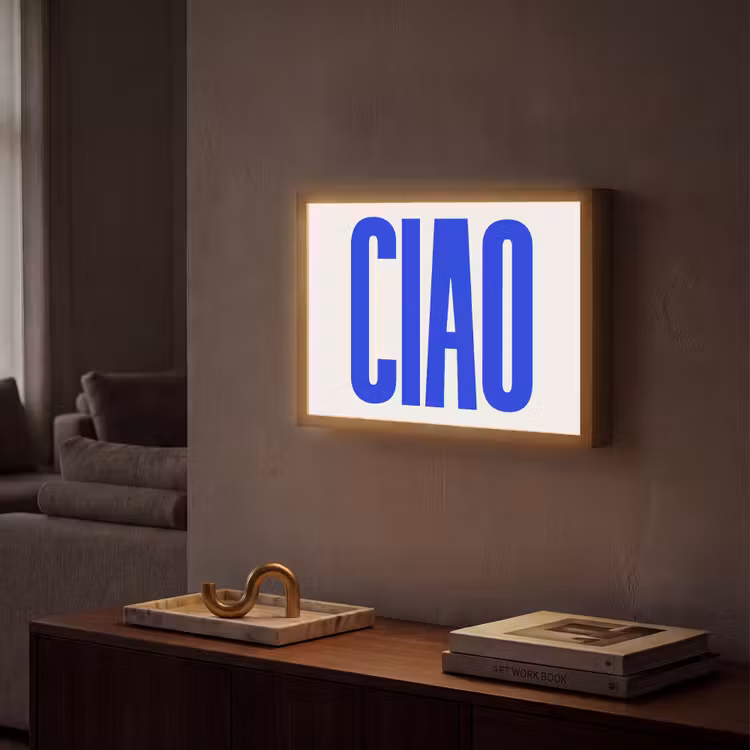 Lightbox - Wandlamp - Ciao - Hoofdletters - Blauw - Minimalistisch — 2