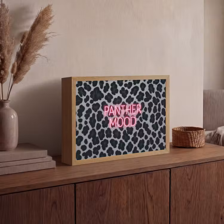 Lightbox - Wandlamp - Panterprint - Zwart - Neonletters - Roze — 4