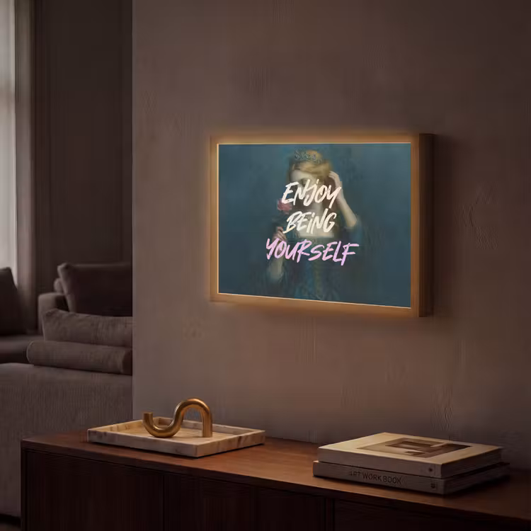 Lightbox - Wandlamp - Vrouw - Roos - Quote — 2