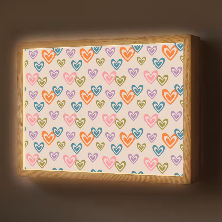 Lightbox - Wandlamp - Kleurrijk - Hartjes - Patroon - Beige — 1