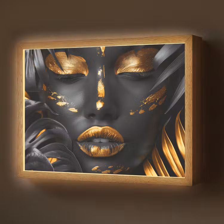 Lightbox - Wandlamp - Vrouw - Goud - Natuur - Portret - Modern — 1