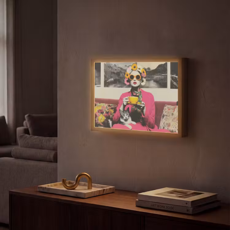 Lightbox - Wandlamp - Vrouw - Kat - Bloemen - Kopje - Retro — 2