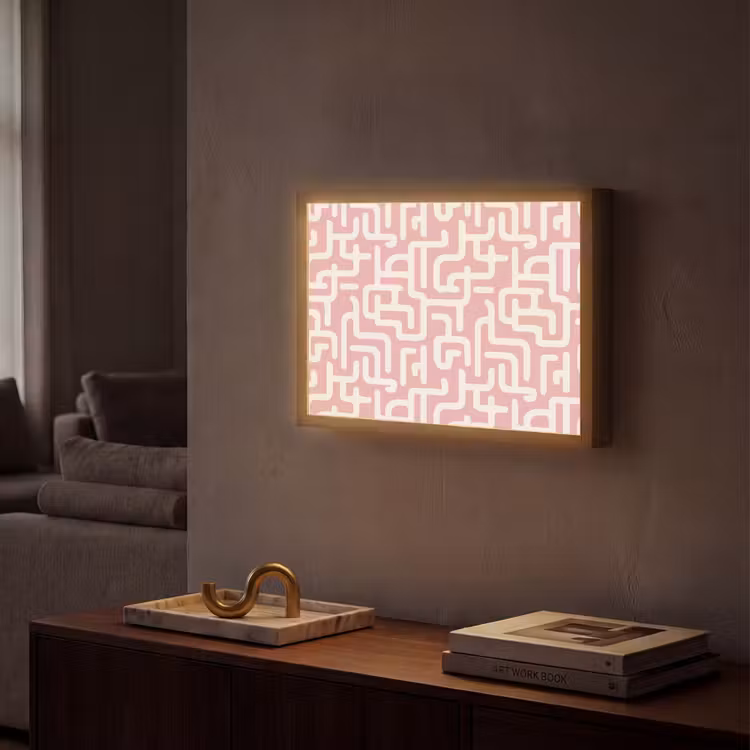 Lightbox - Wandlamp - Doolhofpatroon - Roze - Wit - Abstract — 2