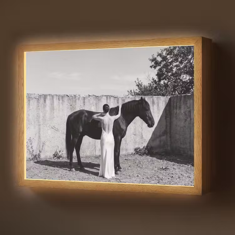 Lightbox - Wandlamp - Vrouw - Paard - Artistiek — 1