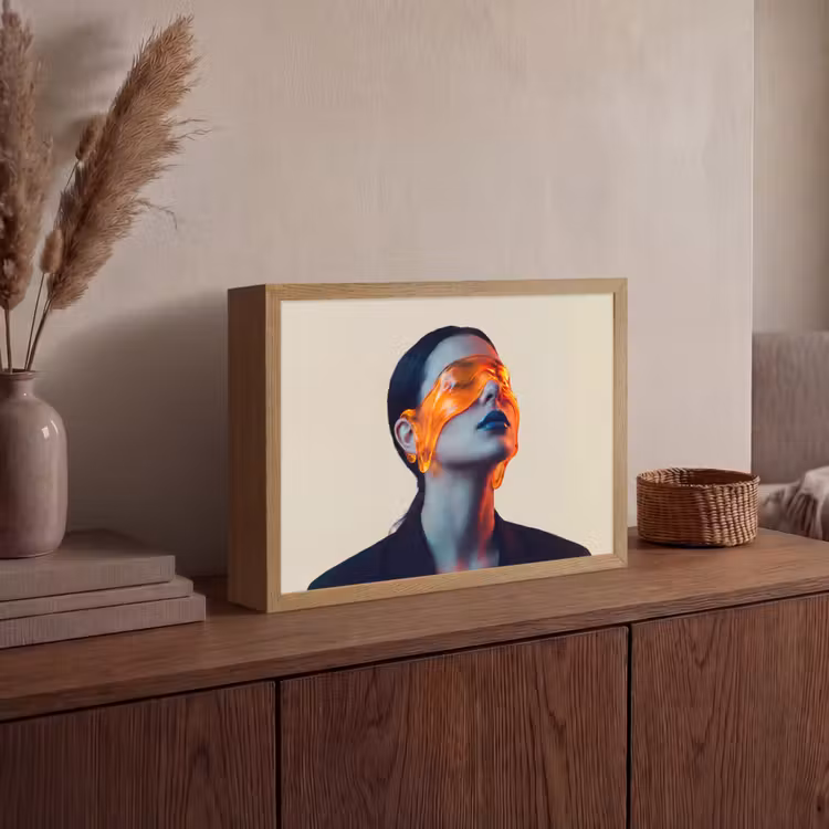 Lightbox - Wandlamp - Vrouw - Oranje - Abstract - Modern - Kleurrijk — 4