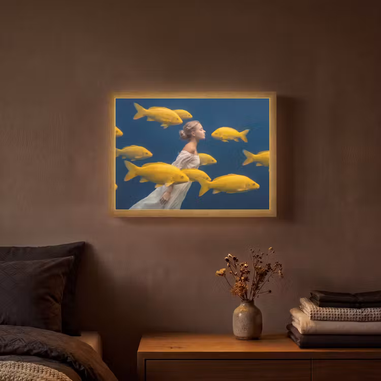 Lightbox - Wandlamp - Vrouw - Vis - Water - Natuur - Geel — 3