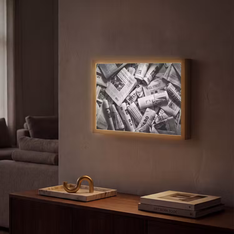 Lightbox - Wandlamp - Krant - Stapel - Nieuws - Zwart-wit — 2