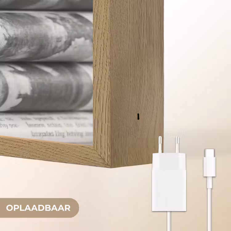 Lightbox - Wandlamp - Krant - Stapel - Nieuws - Zwart-wit - Media — 7