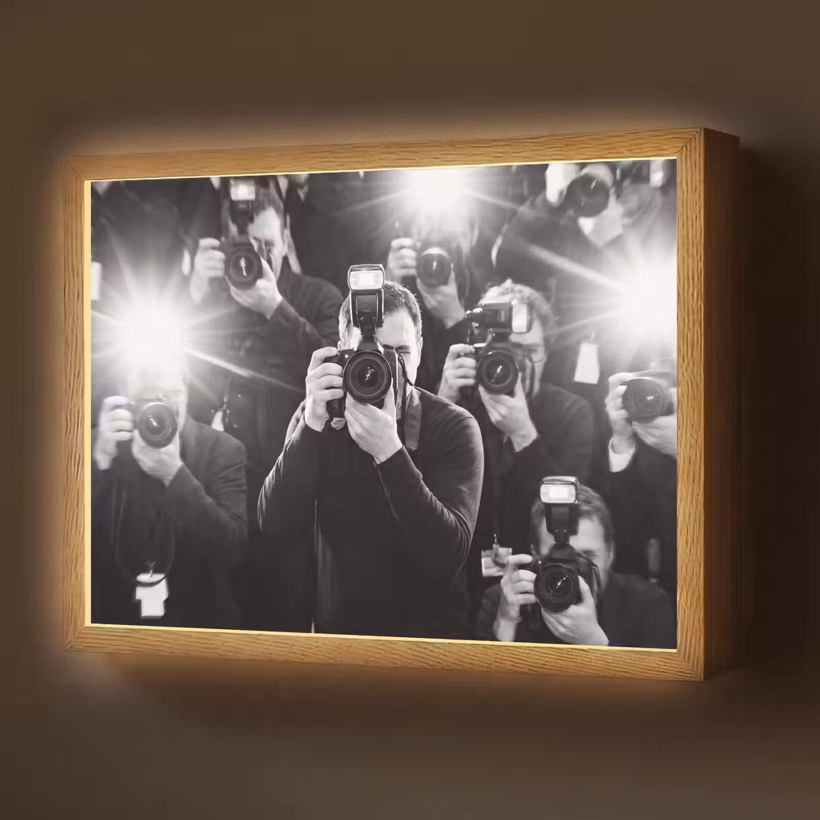 Lightbox - Wandlamp - Mensen - Camera - Flitslicht - Zwart-wit - Media — 1